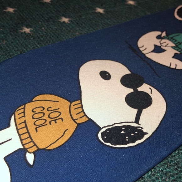 VINTAGE✨ Snoopy Themed Tie! - Picture 2 of 4